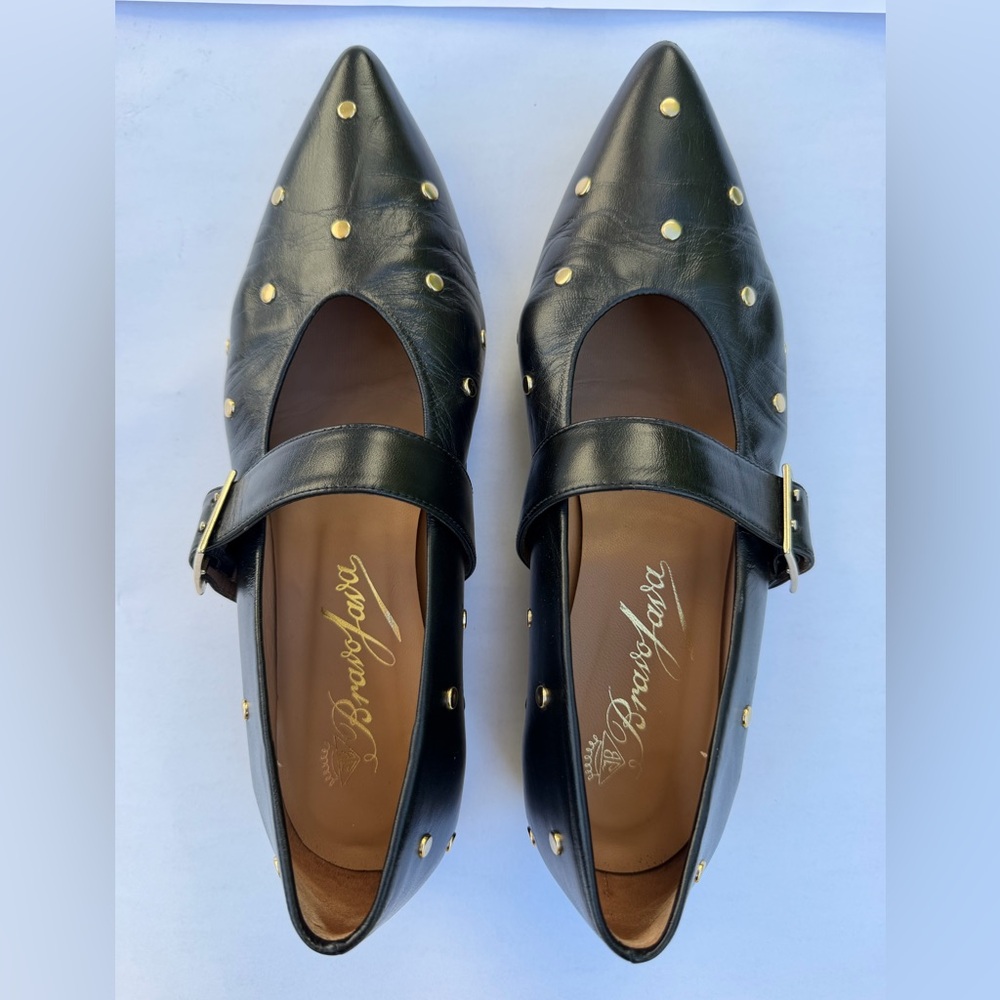 Bravo Java Black Leather Studded Mary Jane Heels – Size 41 – Pointed Toe – EUC - Picture 7 of 13
